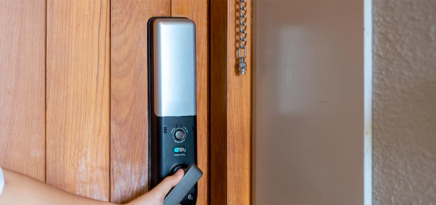 Home Security Electronic Locks Upgrades in Greenacres, FL