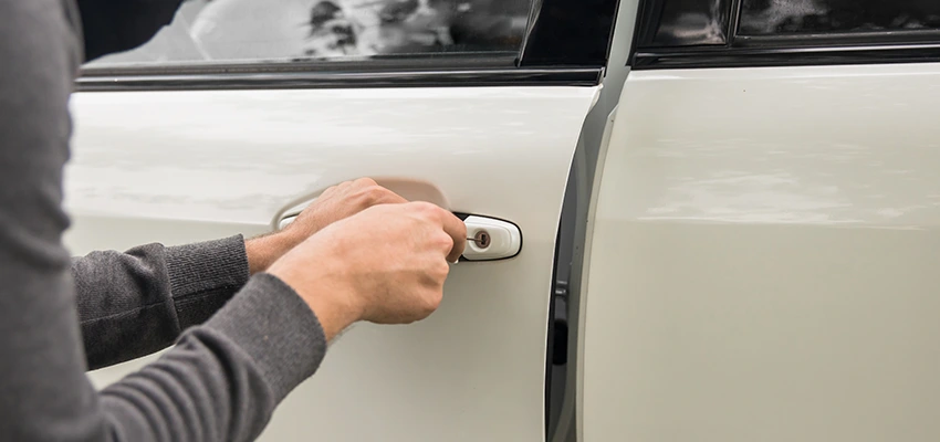 Unlock Car Door Service in Greenacres, FL